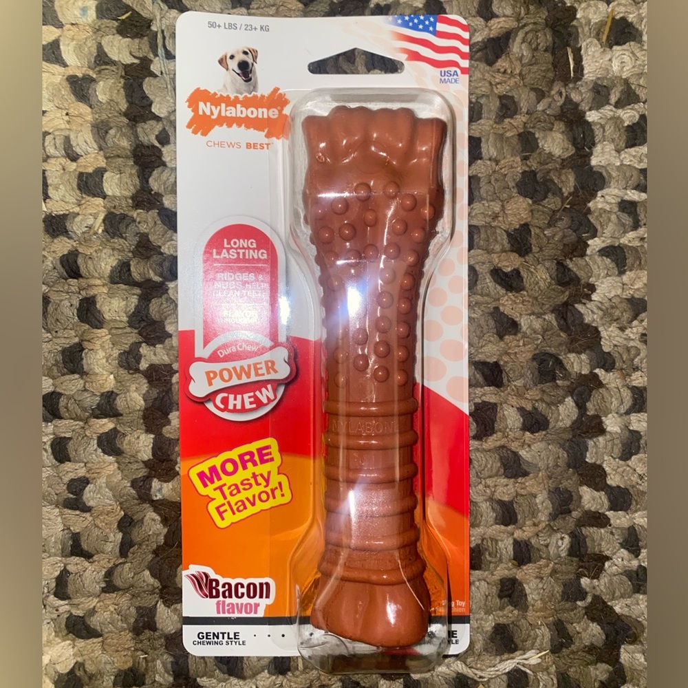 Nylabone power cheese bacon flavor